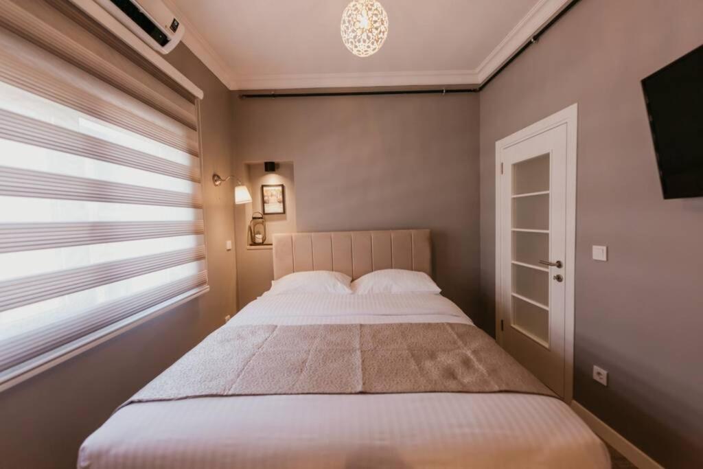 Galadoo Suites 4Th Floor อิสตันบูล ภายนอก รูปภาพ